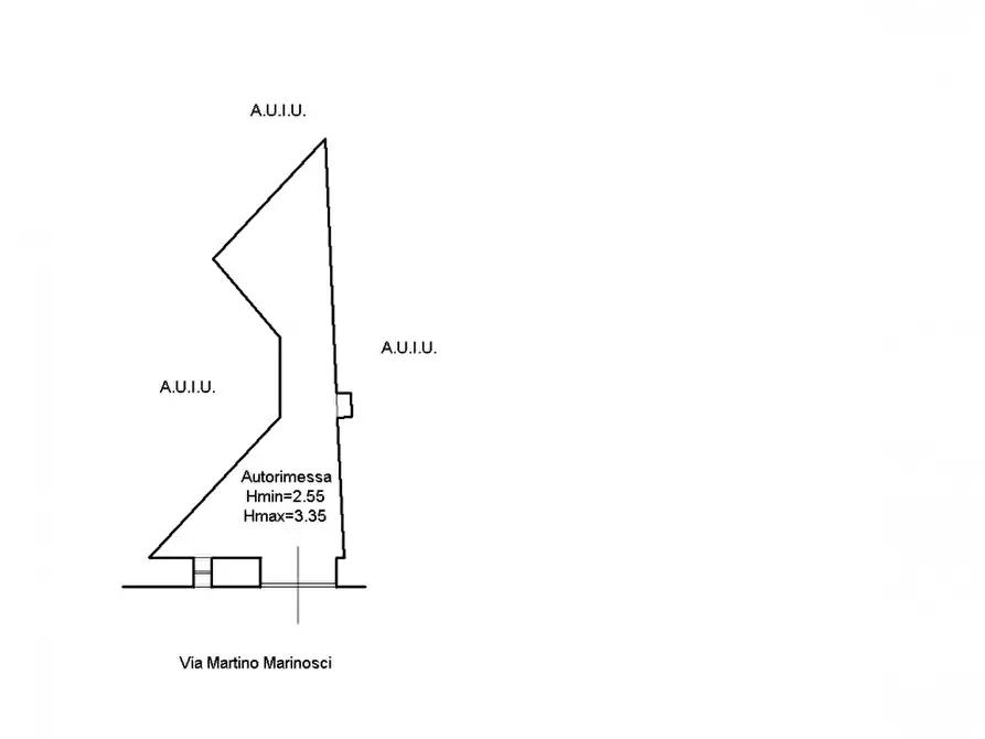 Immagine 9 di Garage in vendita  in via elio vittorini 25 a Martina Franca