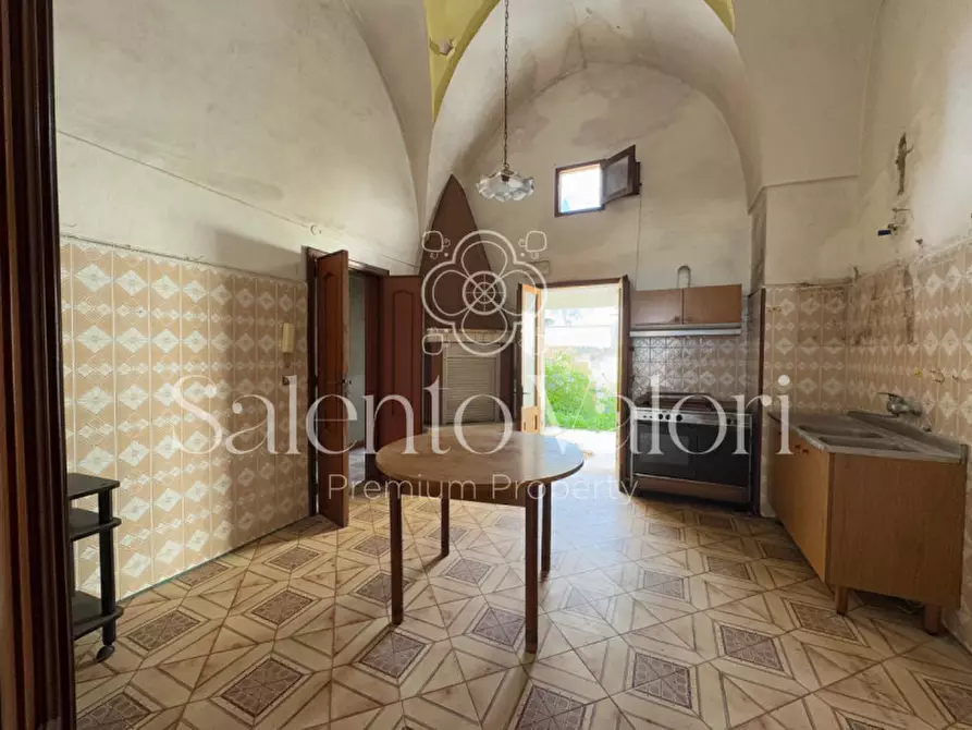 Immagine 4 di Casa indipendente in vendita  in Via Nino Bixio 31 a Collepasso