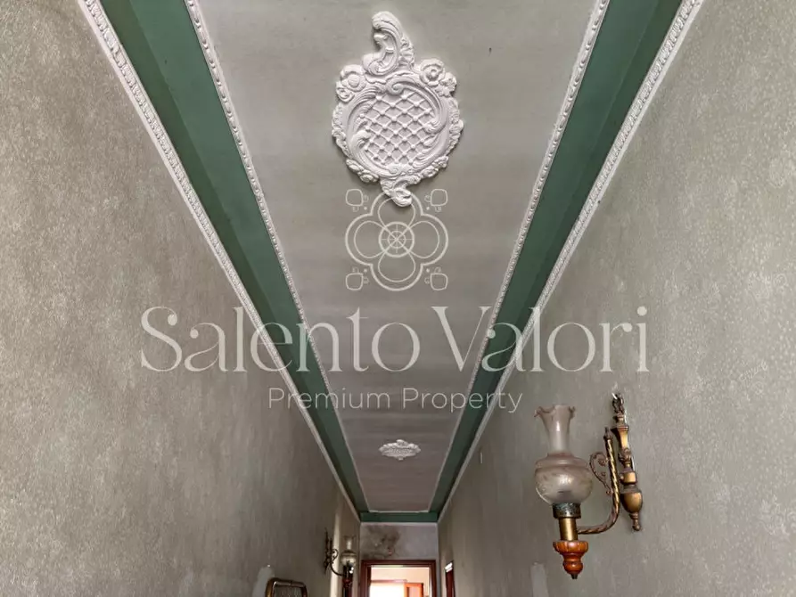 Immagine 9 di Casa indipendente in vendita  in Via Nino Bixio 31 a Collepasso