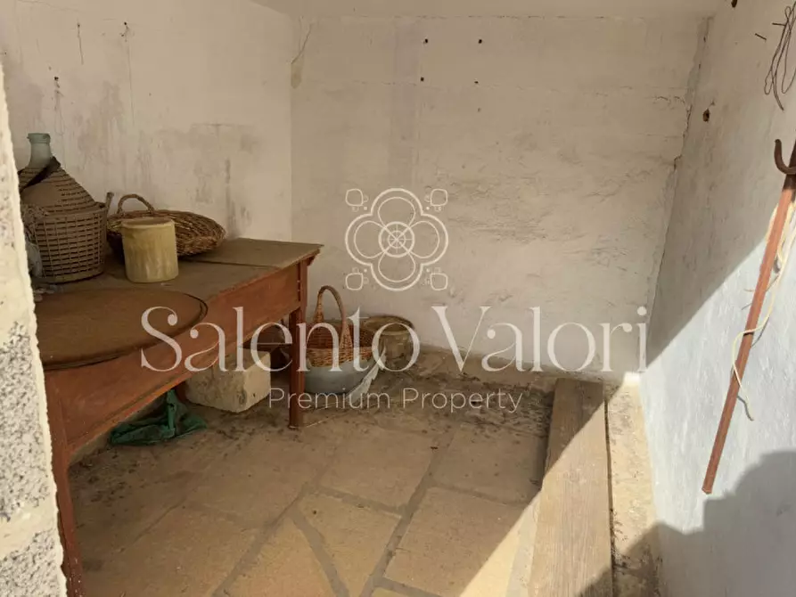 Immagine 31 di Casa indipendente in vendita  in Via Nino Bixio 31 a Collepasso