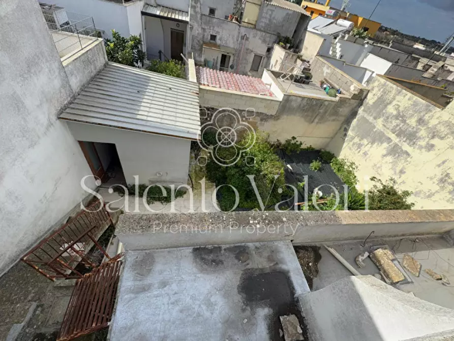 Immagine 32 di Casa indipendente in vendita  in Via Nino Bixio 31 a Collepasso