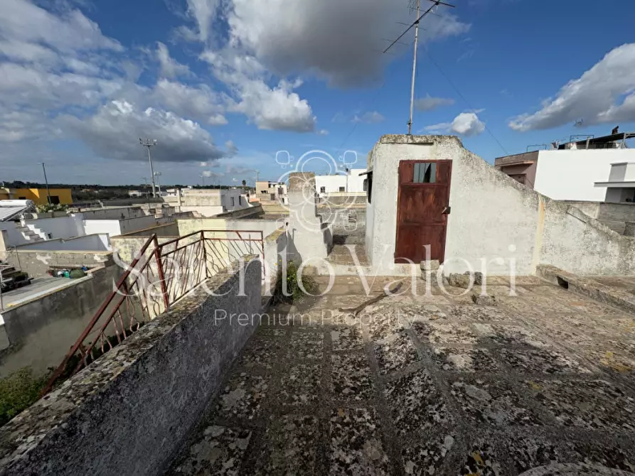 Immagine 33 di Casa indipendente in vendita  in Via Nino Bixio 31 a Collepasso