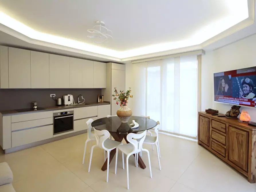 Immagine 2 di Appartamento in vendita  in via San Gallo a Rimini