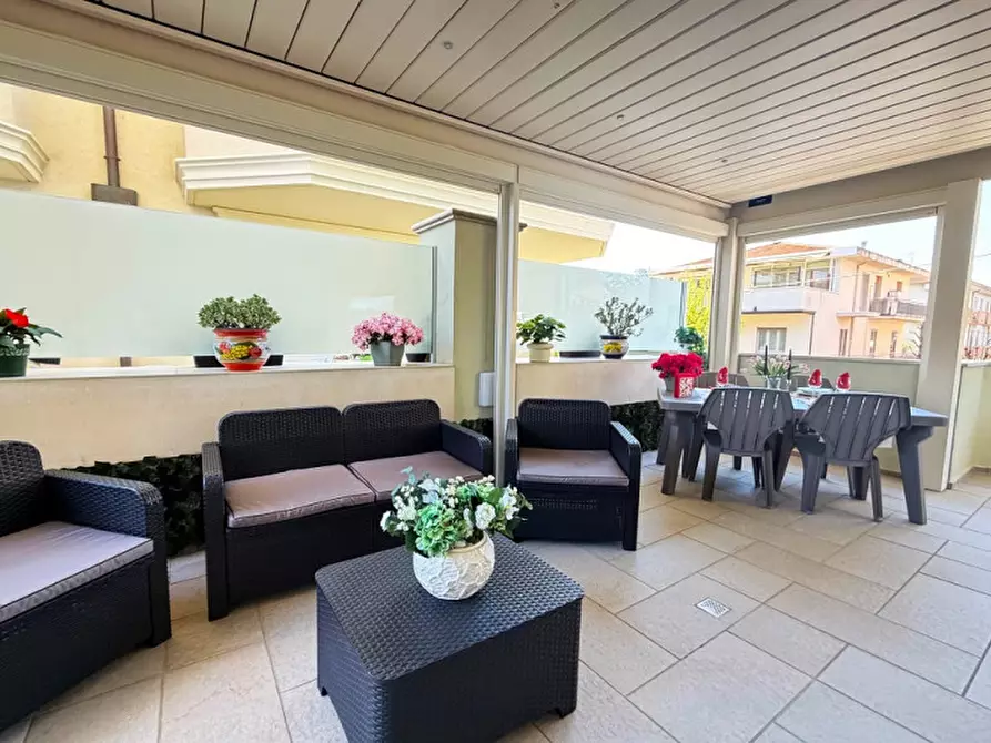 Immagine 4 di Appartamento in vendita  in via San Gallo a Rimini