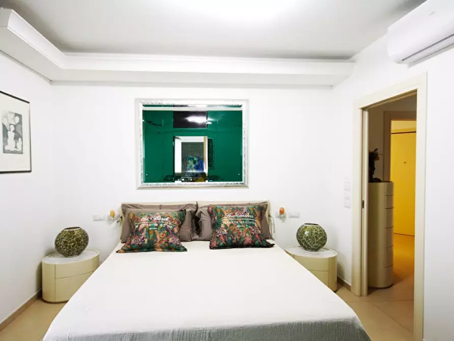 Immagine 12 di Appartamento in vendita  in via San Gallo a Rimini