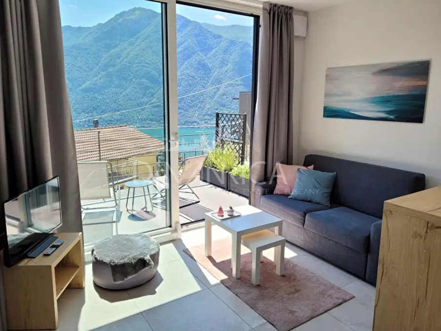 Immagine 8 di Appartamento in vendita  a Nesso