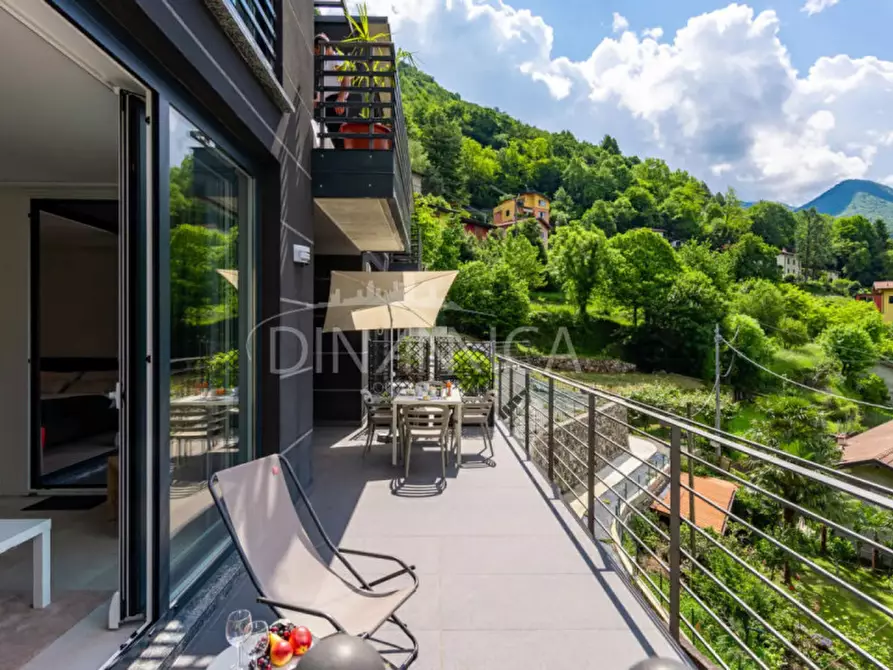 Immagine 14 di Appartamento in vendita  a Nesso