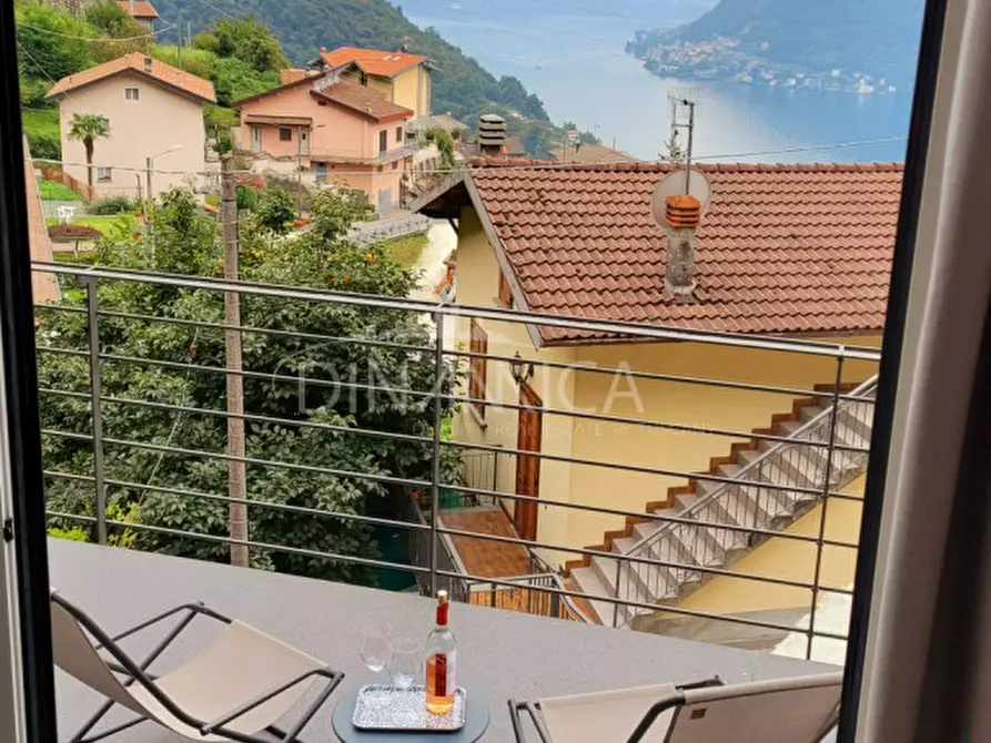 Immagine 15 di Appartamento in vendita  a Nesso