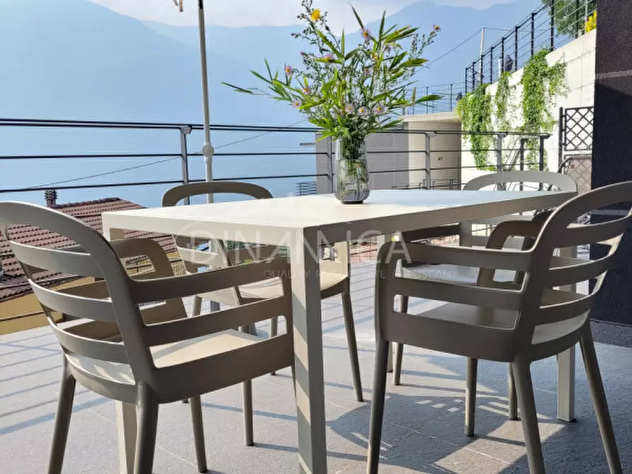 Immagine 17 di Appartamento in vendita  a Nesso