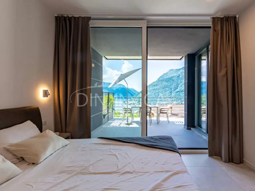 Immagine 20 di Appartamento in vendita  a Nesso