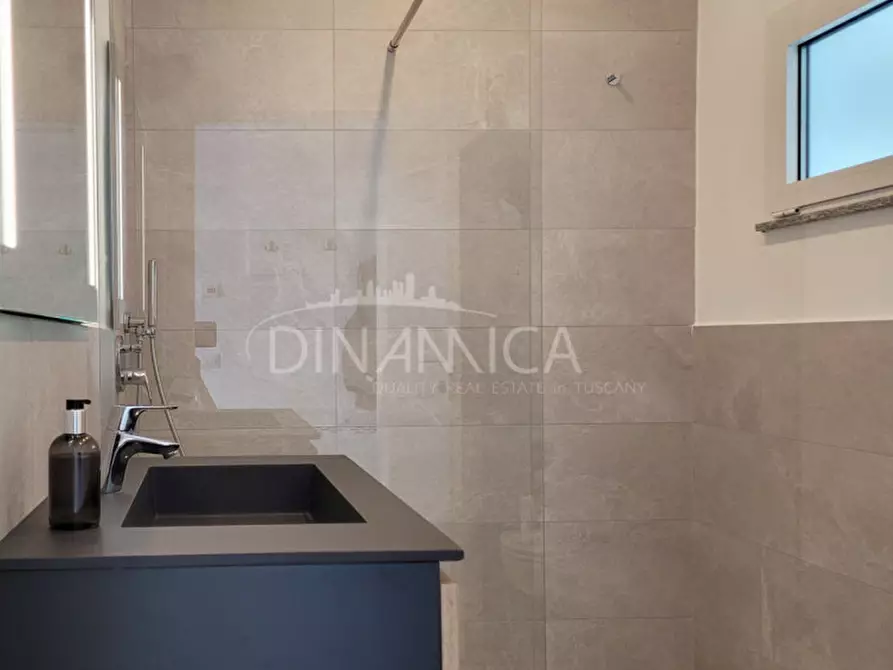 Immagine 27 di Appartamento in vendita  a Nesso