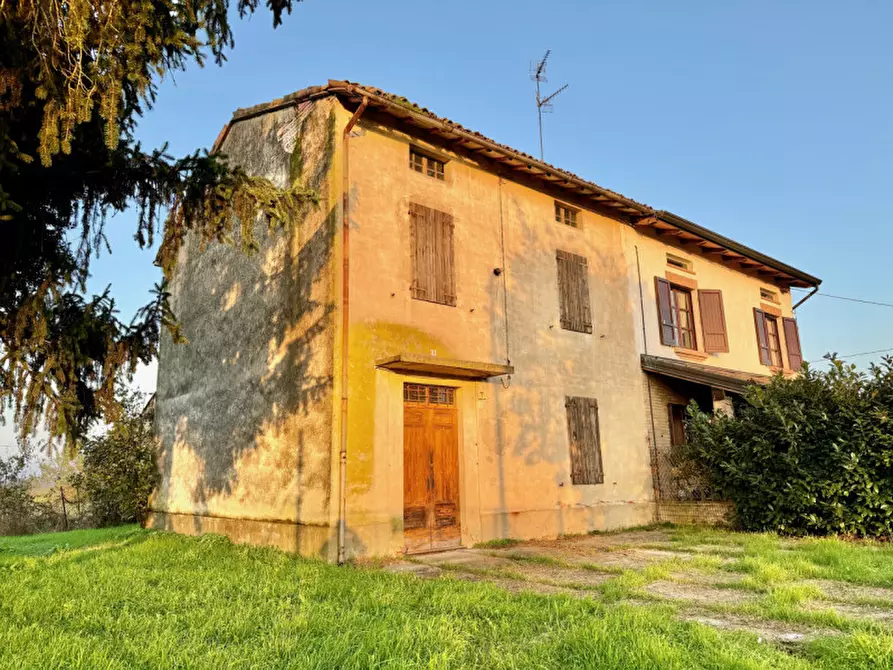 Immagine 1 di Casa bifamiliare in vendita  in via cinta 1 a Roccabianca