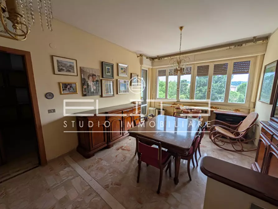 Immagine 3 di Appartamento in vendita  in Via Cingoli a Ancona