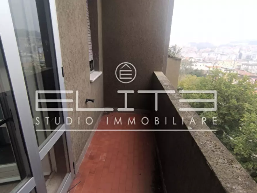 Immagine 11 di Appartamento in vendita  in Via Cingoli a Ancona