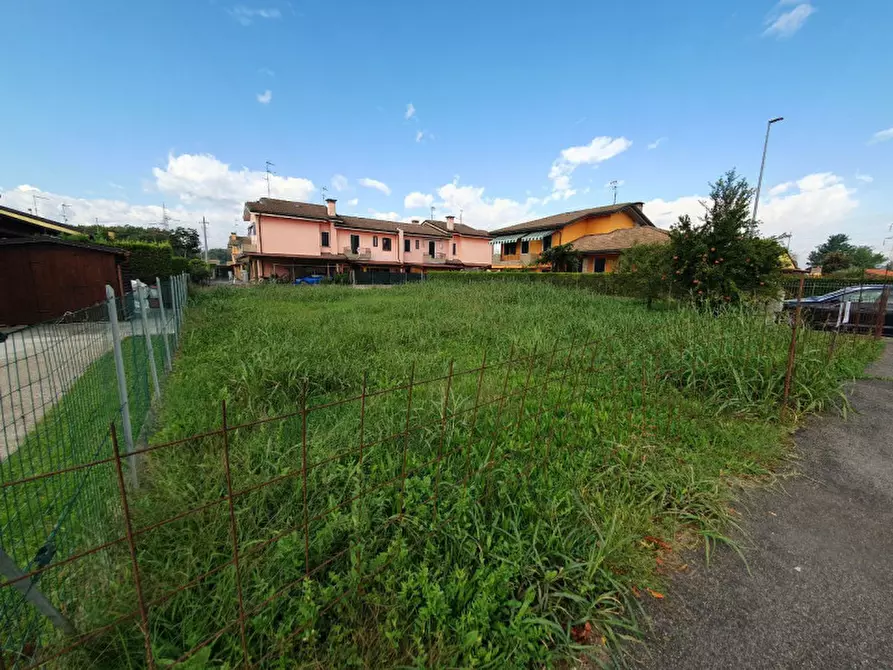 Immagine 2 di Terreno in vendita  in Via Tabacchificio a Anguillara Veneta