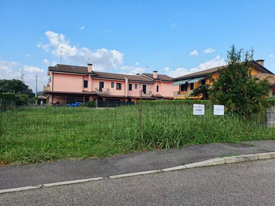 Immagine 3 di Terreno in vendita  in Via Tabacchificio a Anguillara Veneta