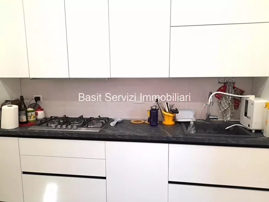 Immagine 6 di Appartamento in vendita  in via della pisana a Roma