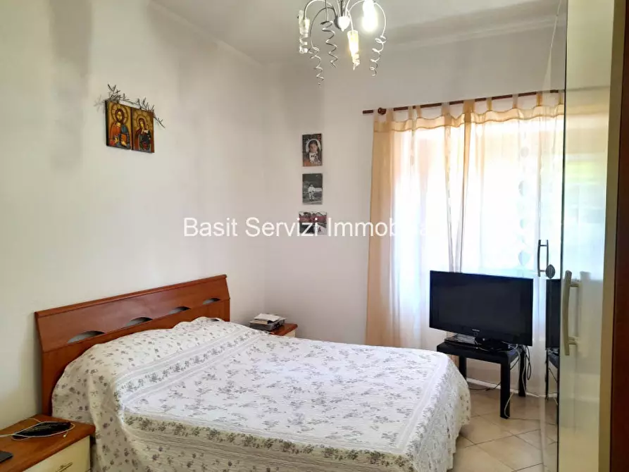 Immagine 11 di Appartamento in vendita  in via della pisana a Roma