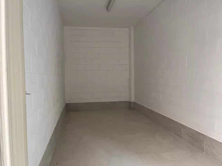 Immagine 5 di Garage in vendita  in Calle Santa Croce a Chioggia