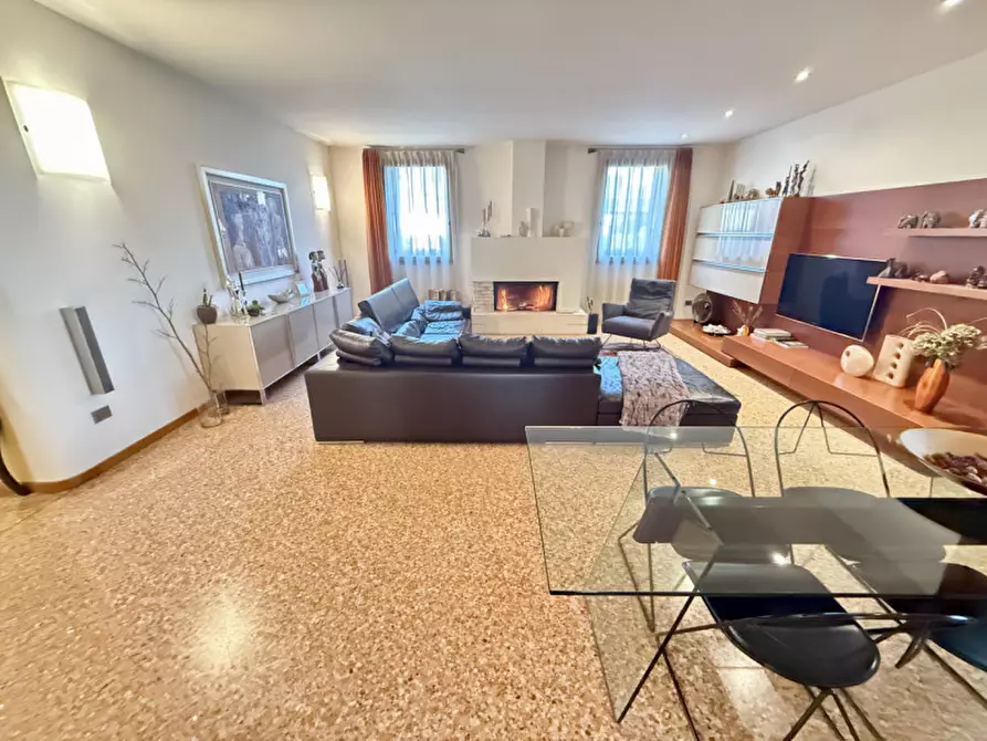 Immagine 2 di Casa indipendente in vendita  in VIA VITTORIO a Ponso