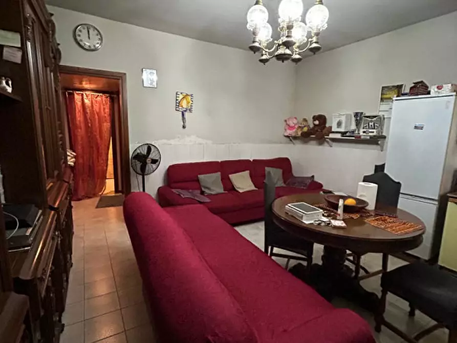 Immagine 2 di Appartamento in vendita  in Corso Sempione 140 a Legnano