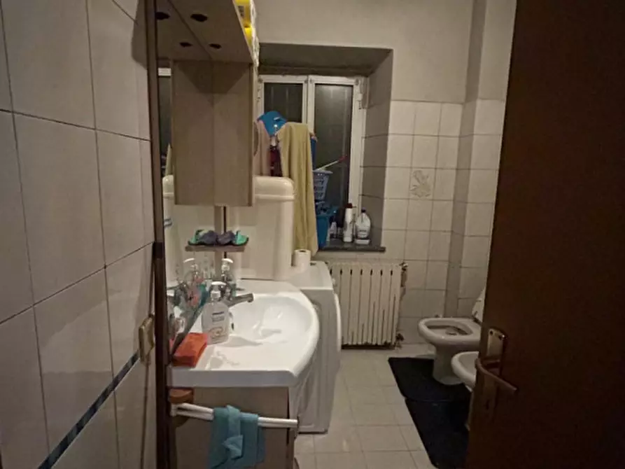 Immagine 4 di Appartamento in vendita  in Corso Sempione 140 a Legnano