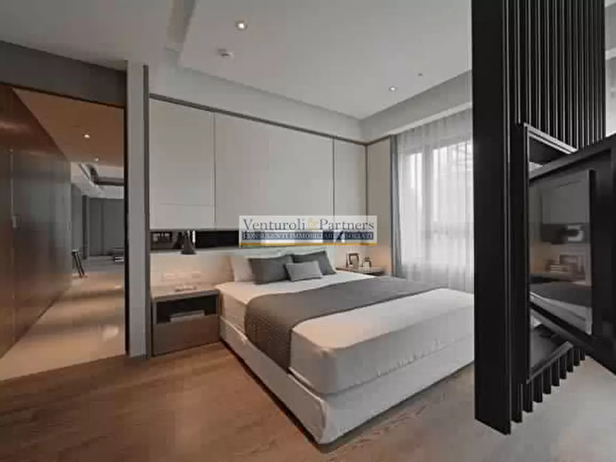 Immagine 5 di Appartamento in vendita  in Via Grezze a Desenzano Del Garda