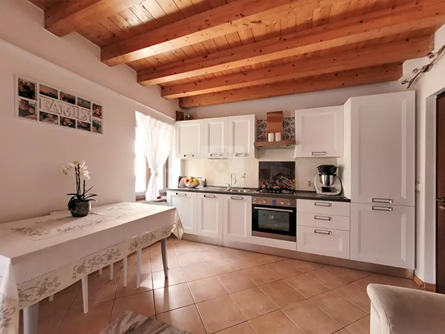 Immagine 2 di Appartamento in vendita  in Vicolo Curvo a Arco