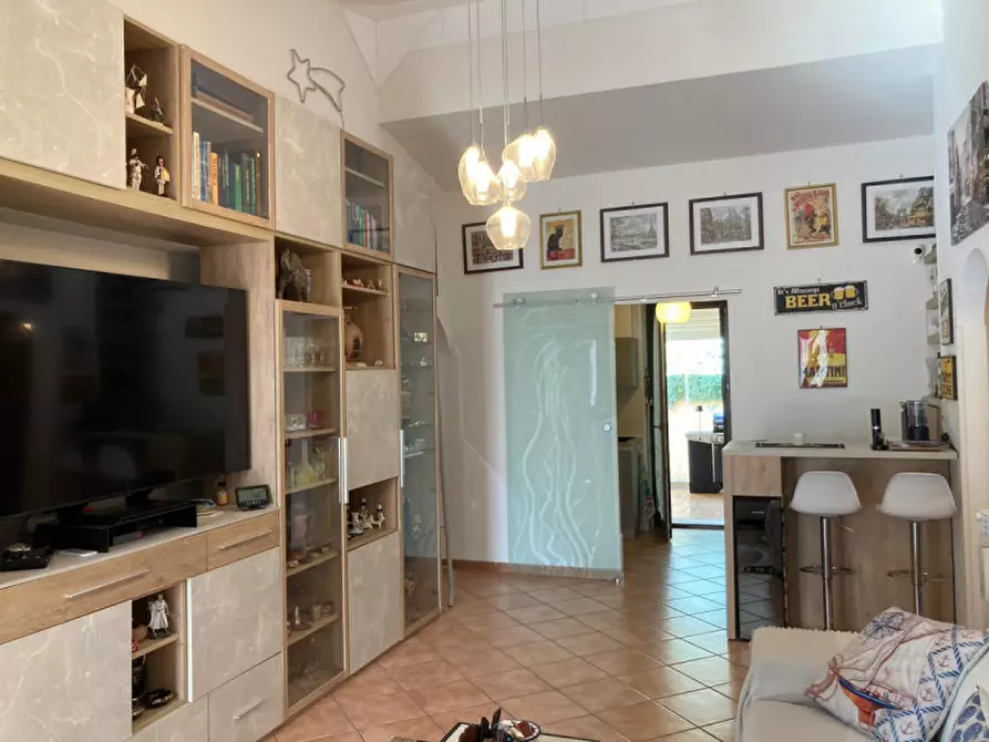 Immagine 15 di Casa bifamiliare in vendita  in VIA DELLA CANNUCCIA a Anzio