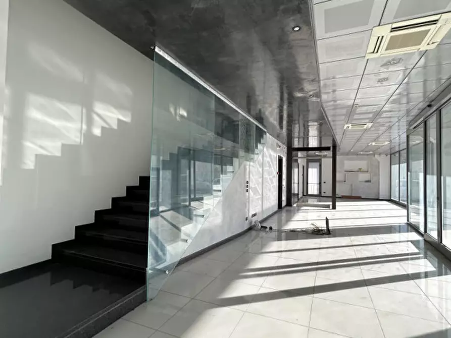 Immagine 4 di Capannone industriale in vendita  in Stradona Della Crosarona a Noale