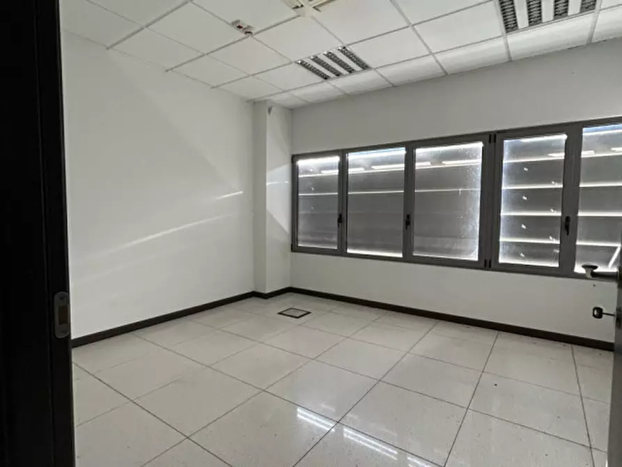 Immagine 7 di Capannone industriale in vendita  in Stradona Della Crosarona a Noale