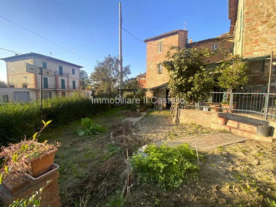 Immagine 2 di Villetta a schiera in vendita  in Via Santa Maria a Castiglione Del Lago