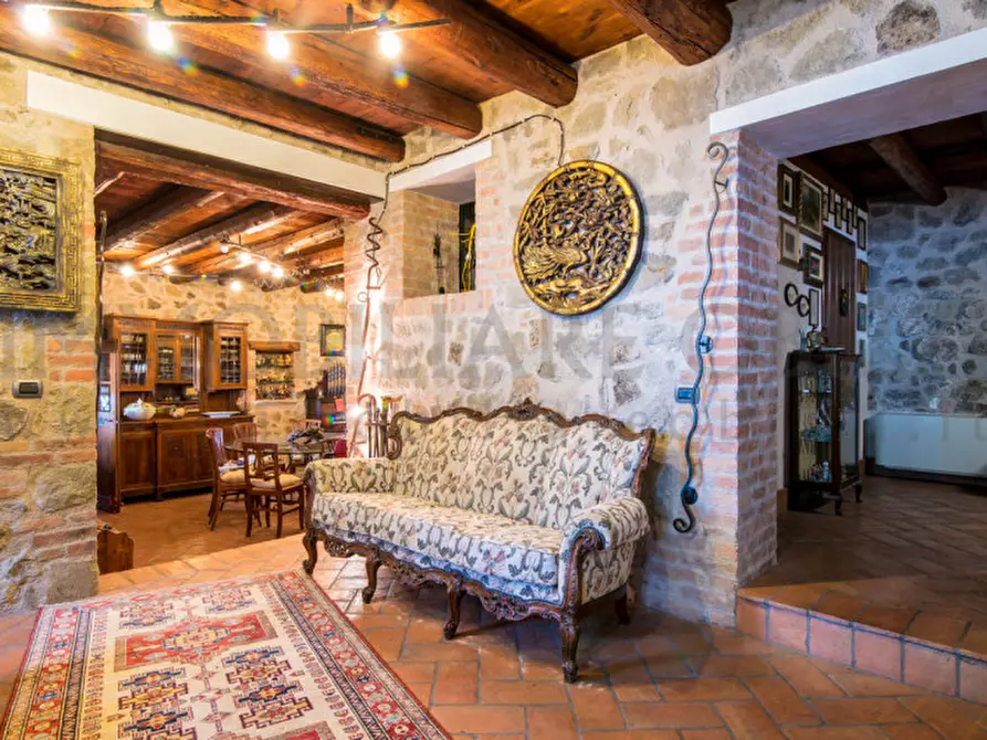 Immagine 4 di Rustico / casale in vendita  in Via Roma a Baone