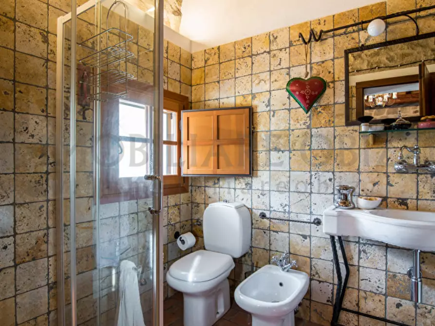 Immagine 15 di Rustico / casale in vendita  in Via Roma a Baone