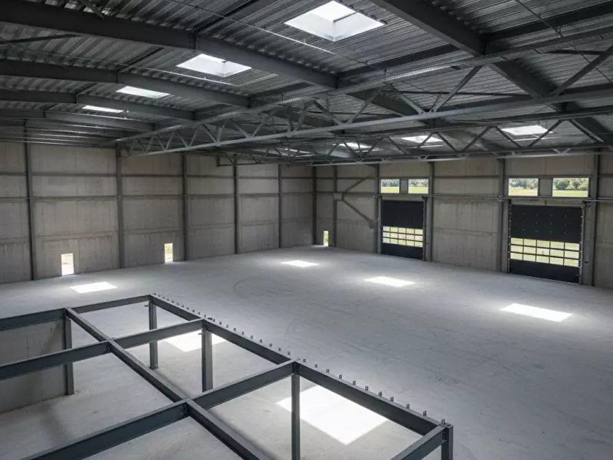 Immagine 2 di Capannone industriale in vendita  in Via Cavalieri d'Italia a San Bonifacio