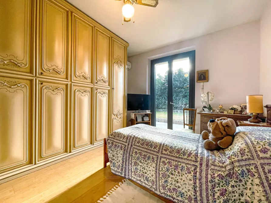 Immagine 16 di Villa in vendita  in Via Luigi Cadorna n.7 a Lesa