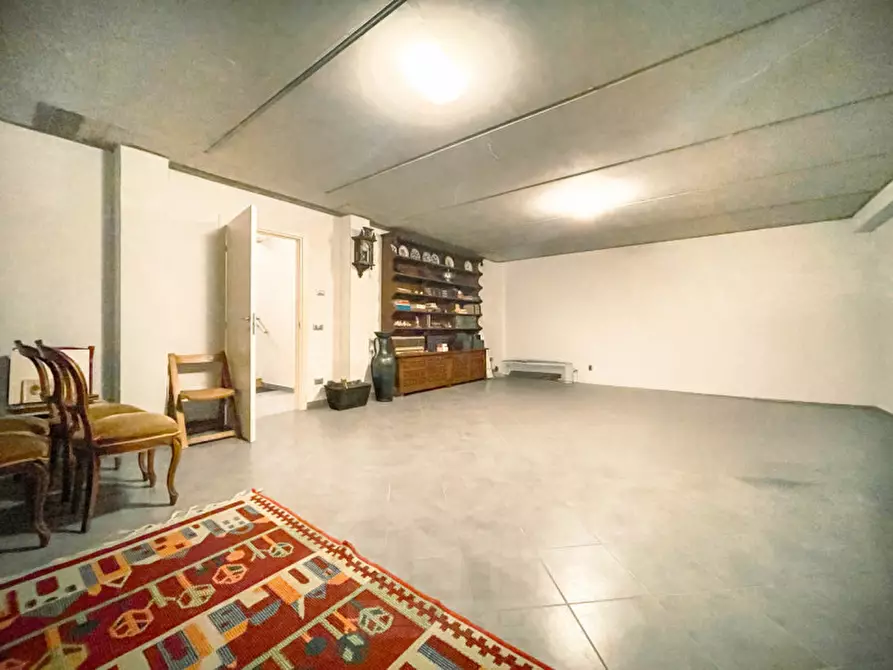 Immagine 39 di Villa in vendita  in Via Luigi Cadorna n.7 a Lesa