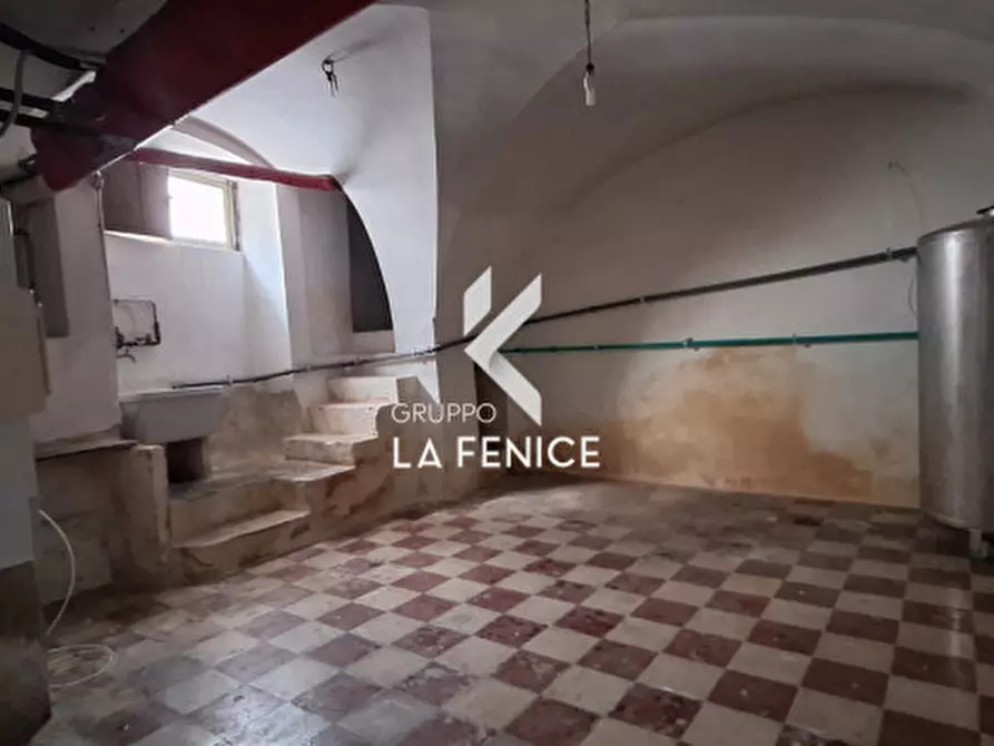 Immagine 29 di Casa indipendente in vendita  in Via Cesare Battisti a Locorotondo