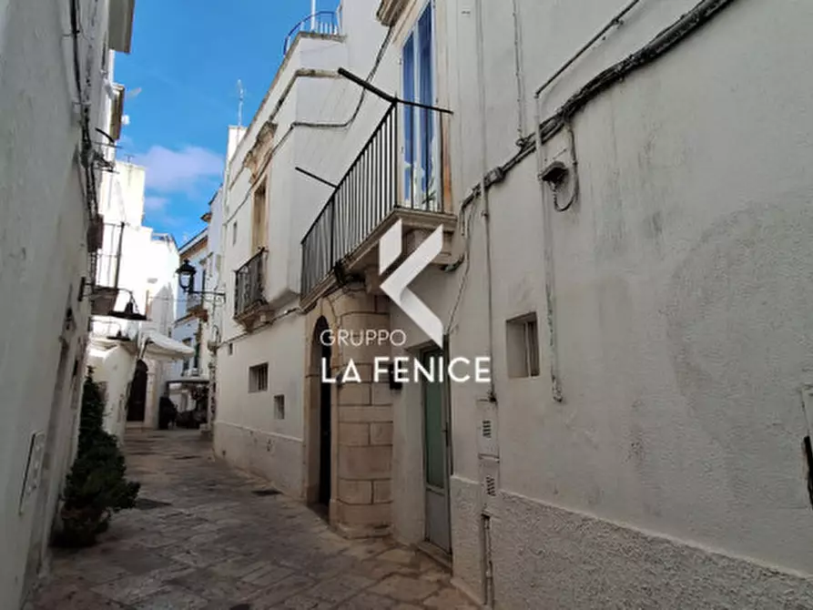 Immagine 33 di Casa indipendente in vendita  in Via Cesare Battisti a Locorotondo