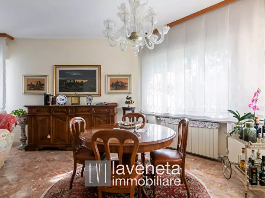 Immagine 6 di Villa in vendita  in via Amendola 5 a San Donà Di Piave