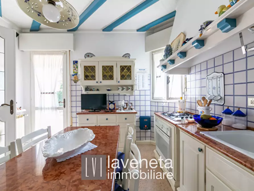 Immagine 10 di Villa in vendita  in via Amendola 5 a San Donà Di Piave