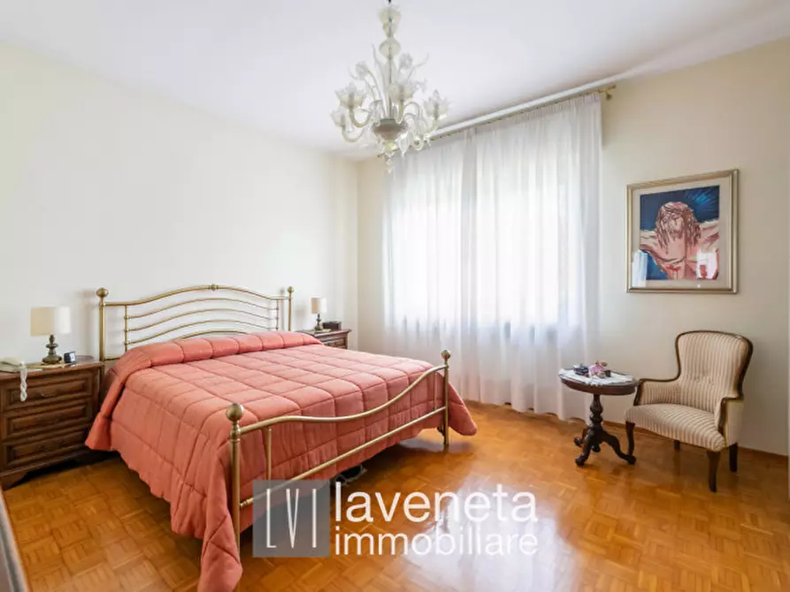 Immagine 23 di Villa in vendita  in via Amendola 5 a San Donà Di Piave