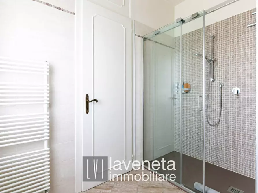 Immagine 26 di Villa in vendita  in via Amendola 5 a San Donà Di Piave