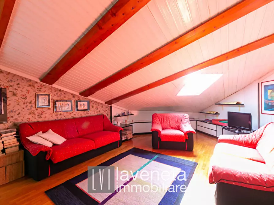 Immagine 29 di Villa in vendita  in via Amendola 5 a San Donà Di Piave