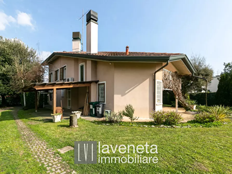 Immagine 34 di Villa in vendita  in via Amendola 5 a San Donà Di Piave