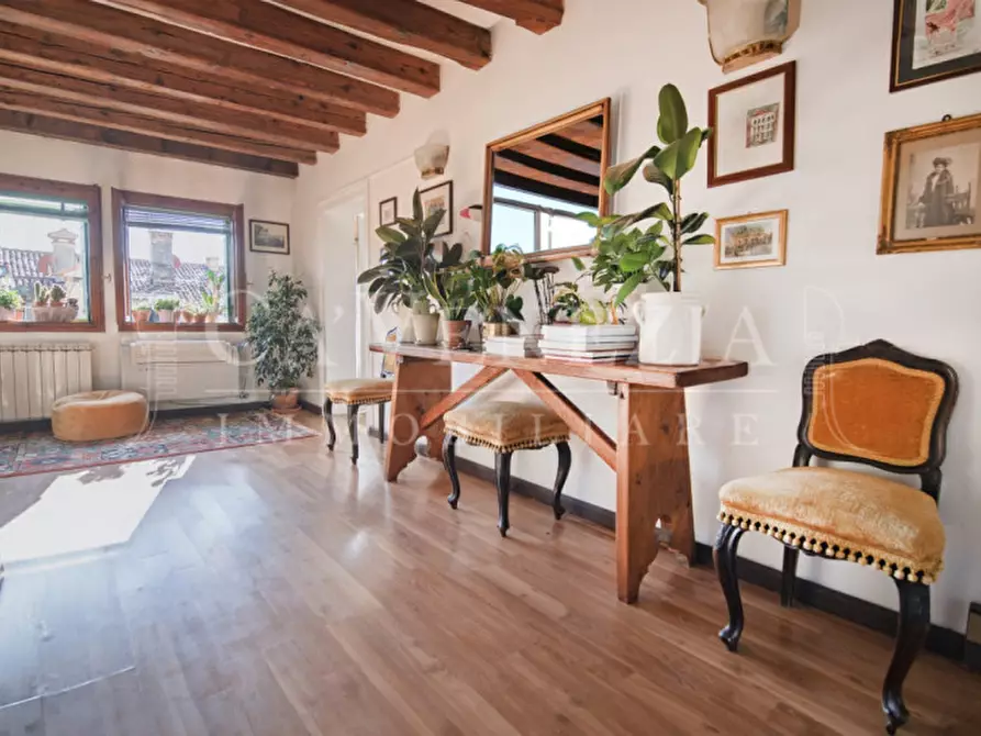 Immagine 7 di Appartamento in vendita  a Venezia