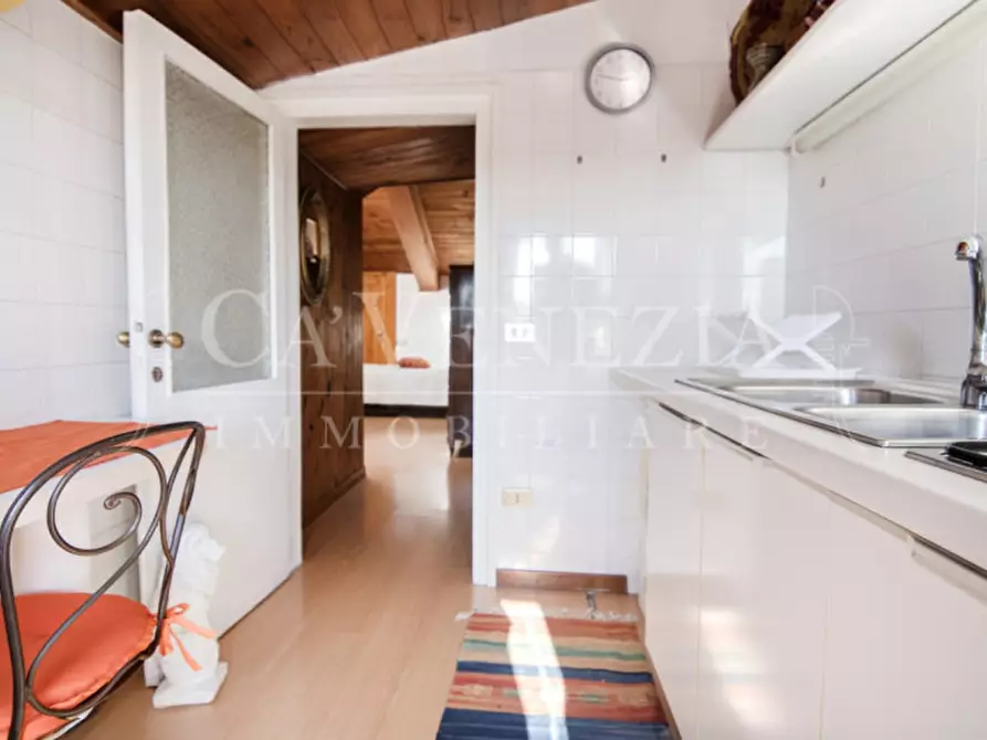 Immagine 15 di Appartamento in vendita  a Venezia