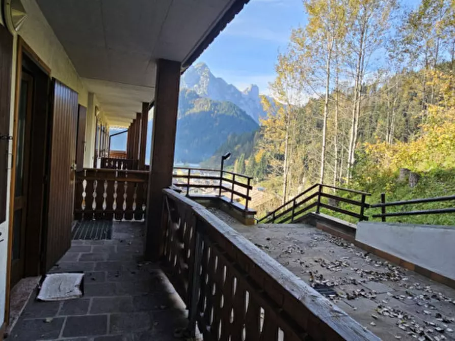 Immagine 1 di Appartamento in vendita  in Via Dante Alighieri 23 a Santo Stefano Di Cadore