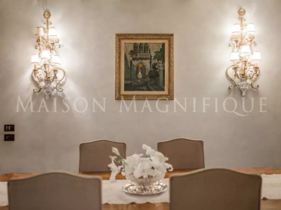 Immagine 23 di Villa in vendita  in via di barbiano a Bologna