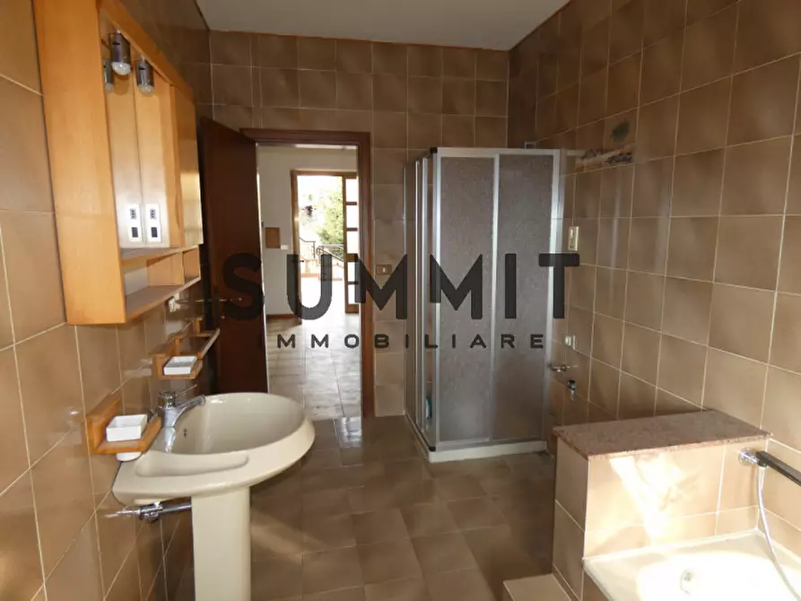 Immagine 5 di Appartamento in vendita  a Valli Del Pasubio